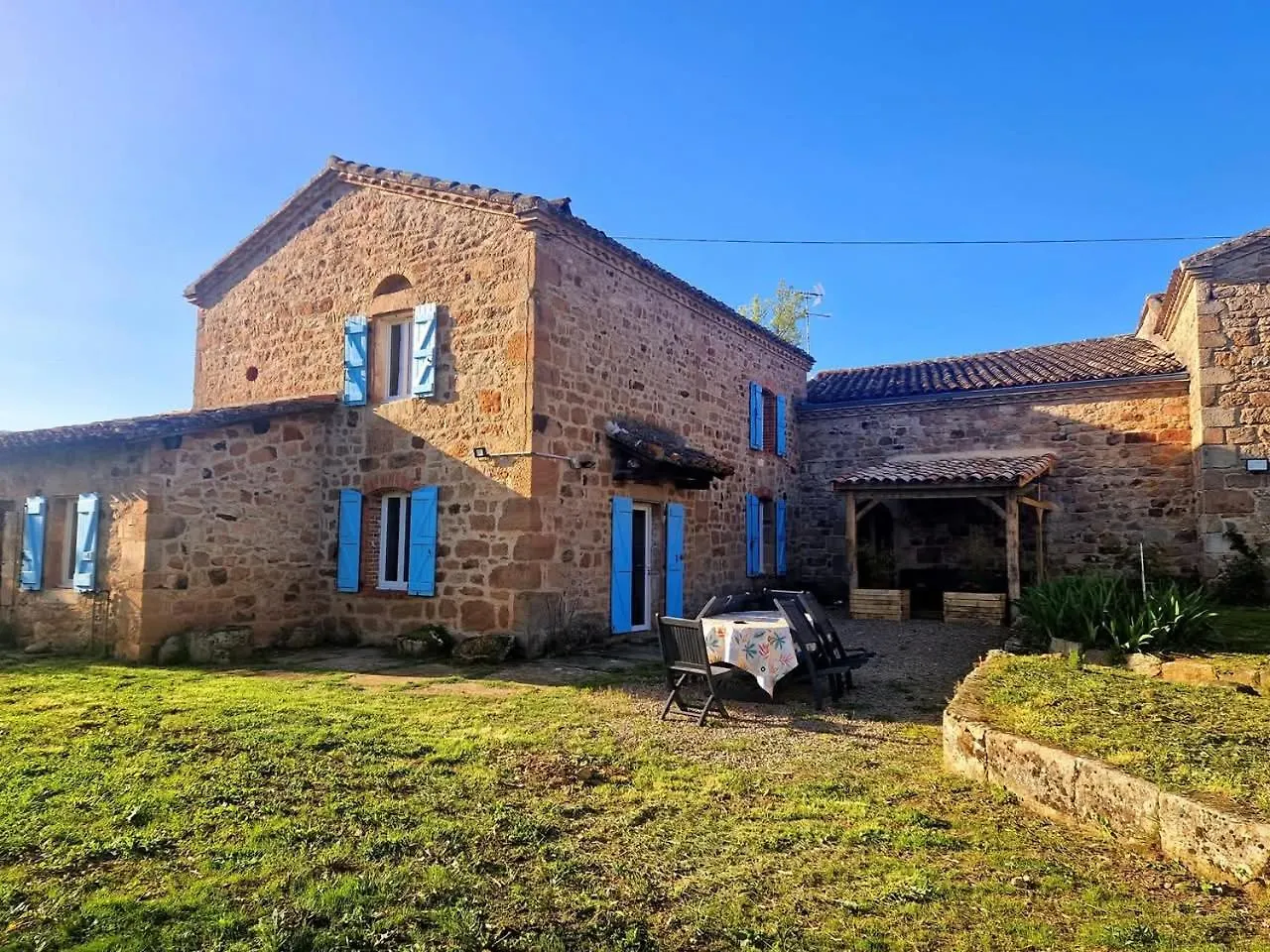 Gite Au Coeur Des Bastides Et Vignobles Gaillacois Saint-Beauzile